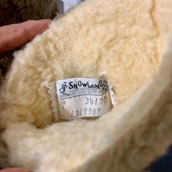70s vintage Snowland suede boots sherpa lined ankle winter boots snow y2k W7 - Picture 4 of 5